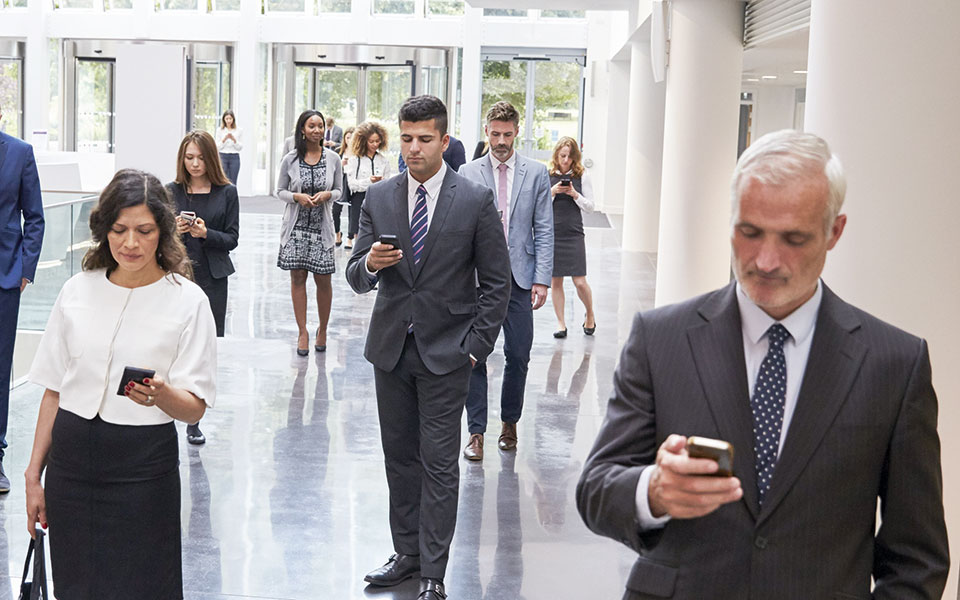 μειώσεις-έως-10-στην-κινητή-τηλεφωνία-561520105