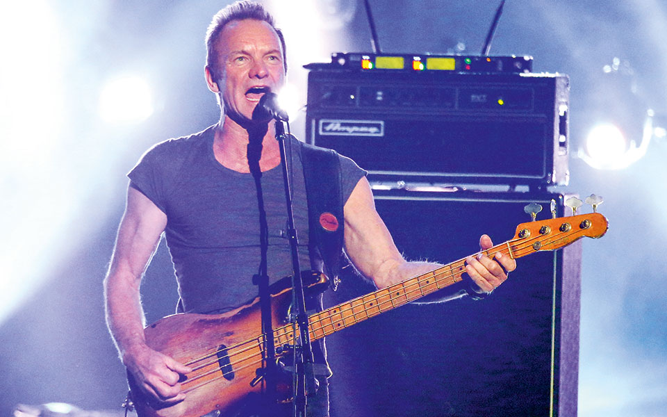 ο-sting-κάτω-από-την-ακρόπολη-561520396