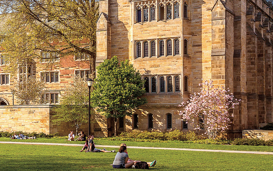 ακαδημαϊκή-ανεξαρτησία-ή-δωρητές-561521521