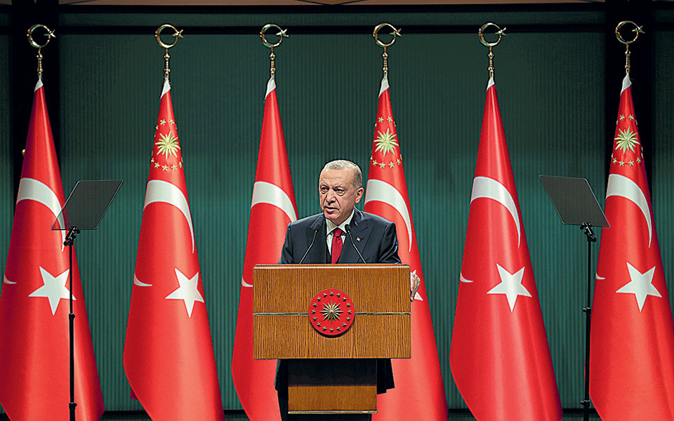 προσφορά-6-δισ-από-ερντογάν-για-να-μιλή-561535294