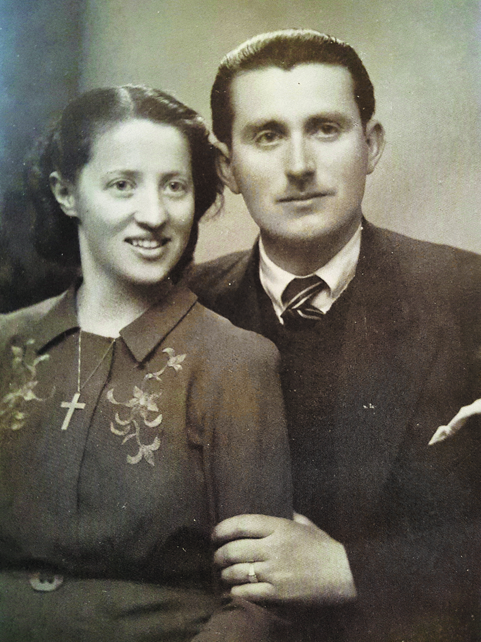 «Ακάκιε, μην ξεχάσεις…»: Η μυθιστορηματική διαδρομή του δημιουργού της MISΚΟ-2