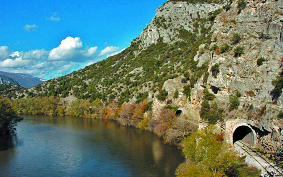 Νέστος, μια τεράστια χαμένη ευκαιρία για τον τουρισμό βγήκε από τις ράγες-4