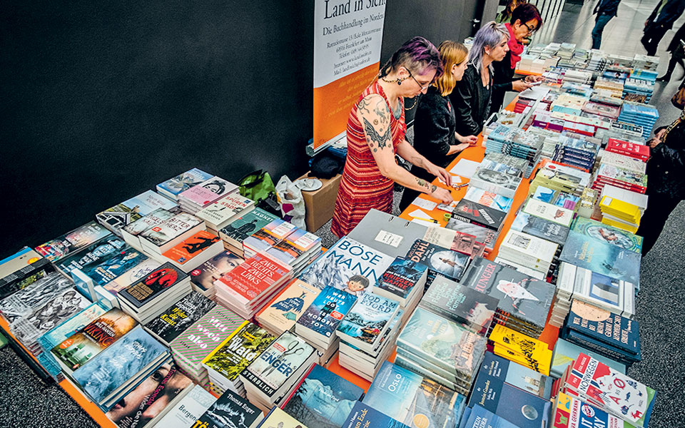 η-έκθεση-βιβλίου-της-φρανκφούρτης-561547222