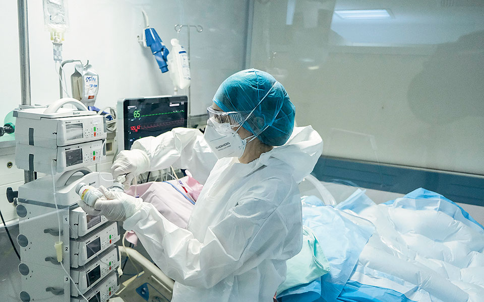 covid-19-τα-δέκα-φάρμακα-που-δίνουν-ελπίδα-561557431