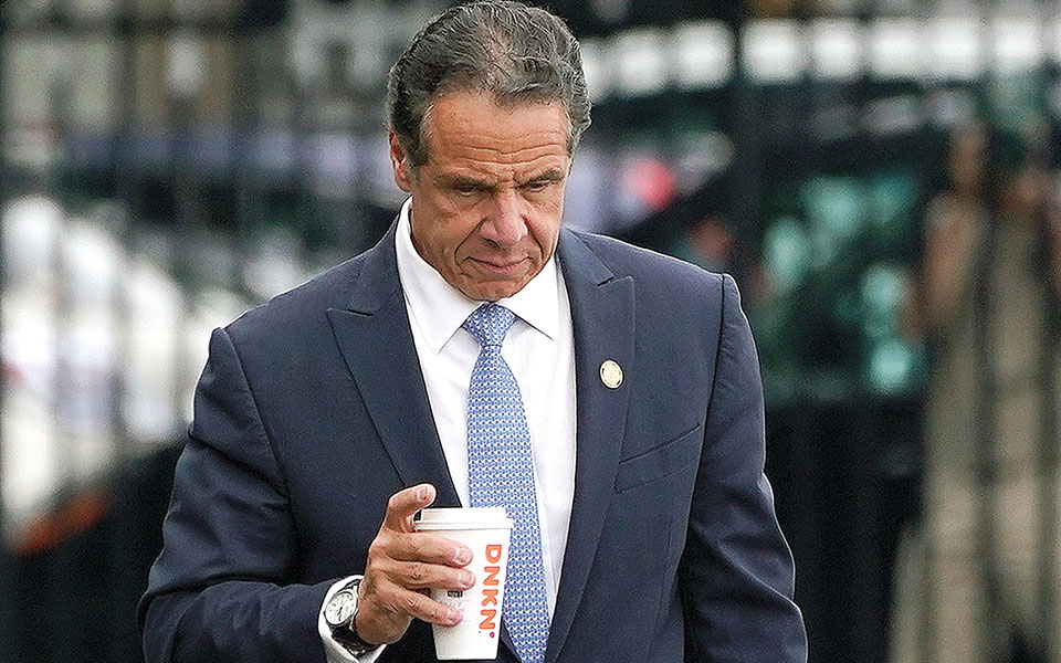 ηπα-δίωξη-κουόμο-για-σεξουαλική-παρεν-561564202