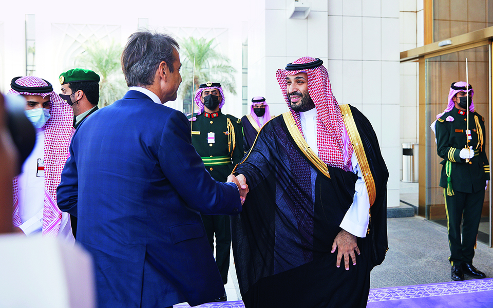 Διαβάστε στην «Καθημερινή της Κυριακής»-4