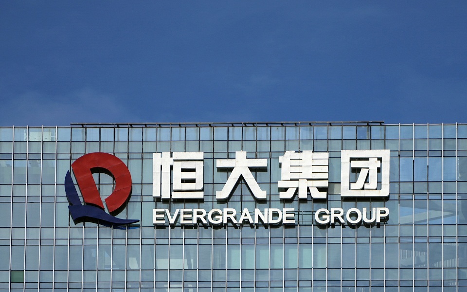 κίνα-η-evergrande-ξαναρχίζει-τις-εργασίες-της-μ-561555499