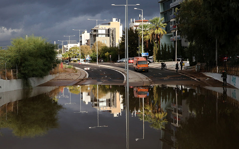 κακοκαιρία-μπάλλος-πάνω-από-170-χιλιο-561541642
