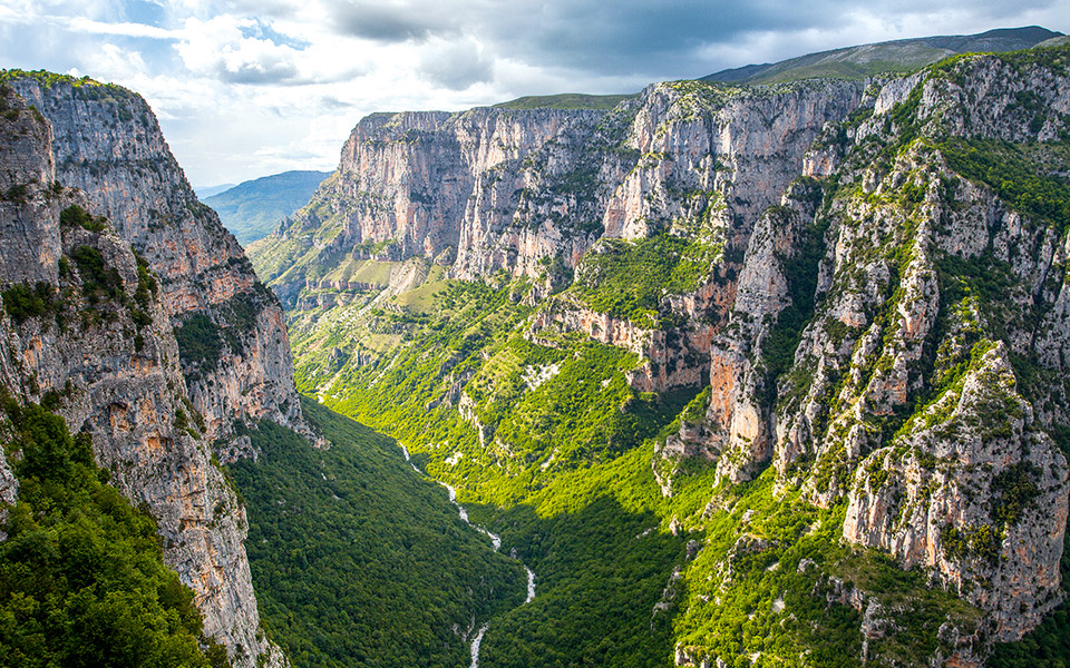 η-διάσχιση-του-βίκου-561523633