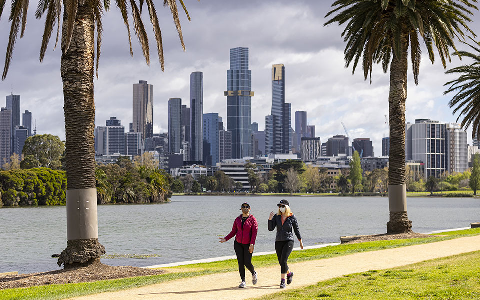 κορωνοϊός-η-πόλη-που-έμεινε-για-περισσ-561523117