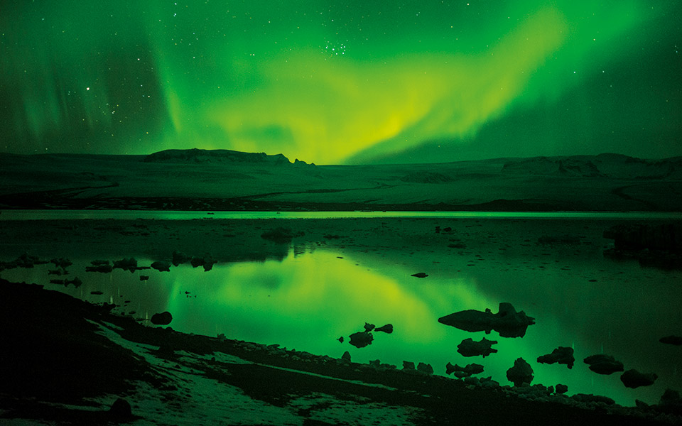 iσλανδία-οδηγώντας-στον-ring-road-561552178