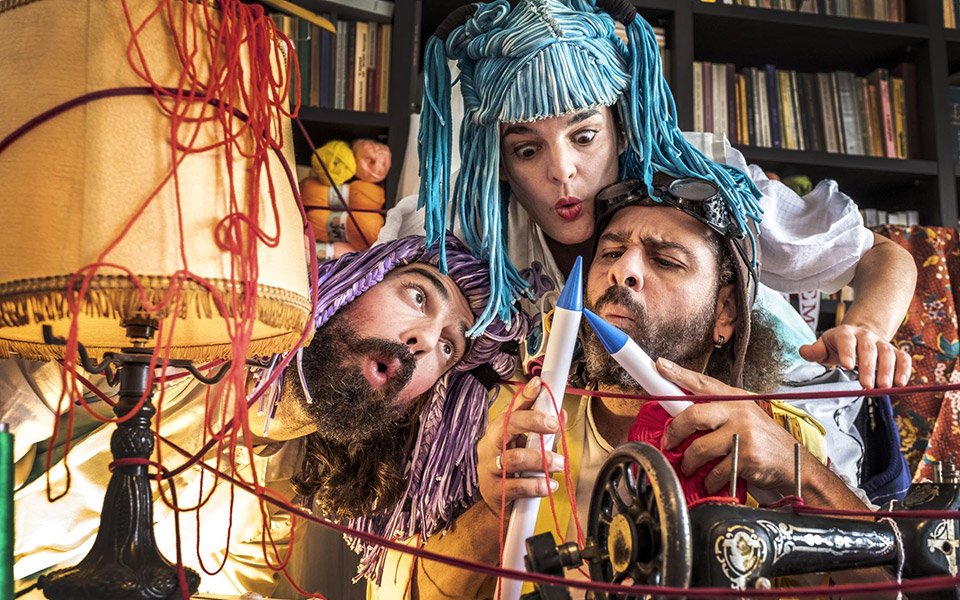 o-ραφτάκος-των-λέξεων-του-αντώνη-παπα-561557773