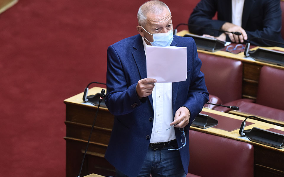 παφίλης-το-κκε-δεν-έκρυψε-ποτέ-ότι-θέλε-561527035