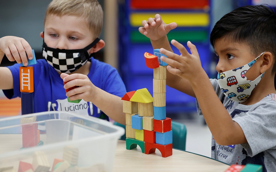 που-τα-σχολεία-πρέπει-να-είναι-τα-τελε-561561727