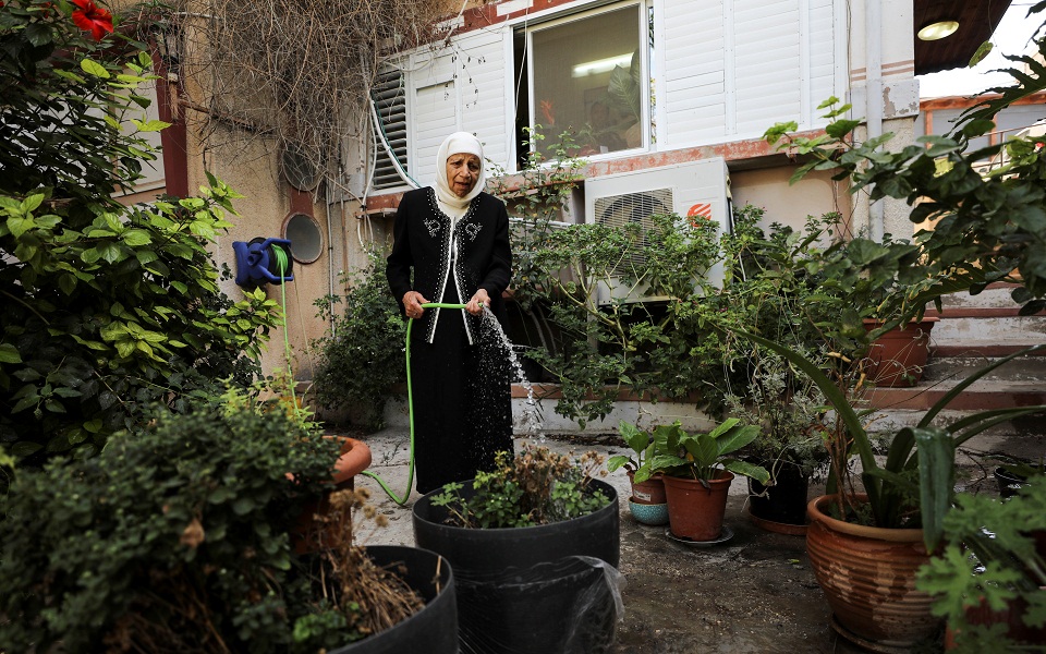 Παλαιστίνη: Η γιαγιά που πήρε πανεπιστημιακό πτυχίο στα 85 της (εικόνες)-2