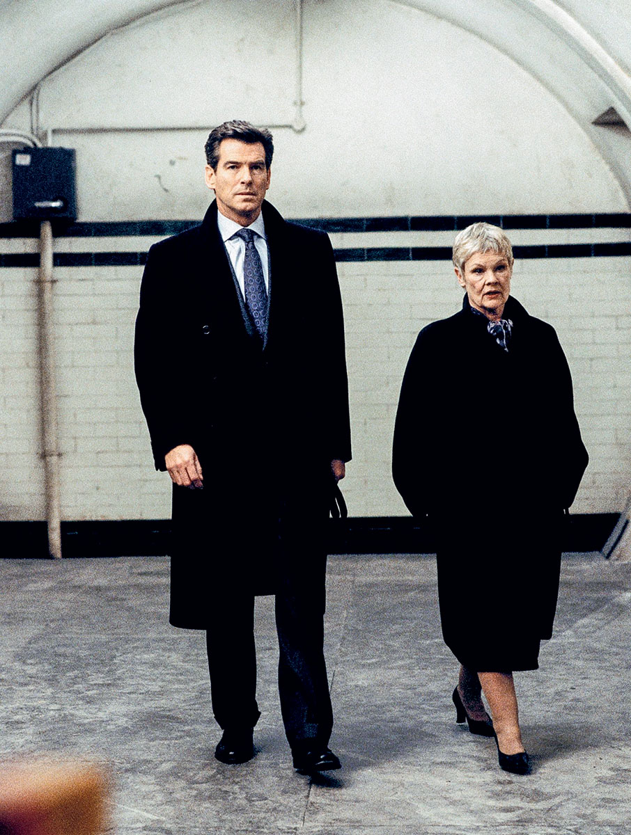 James Bond: Πράκτωρ 007 εναντίον όλων-5