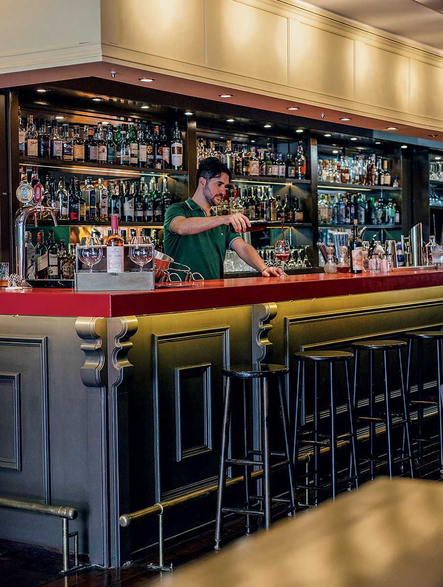 Τι τρώμε τώρα στον Πειραιά-1