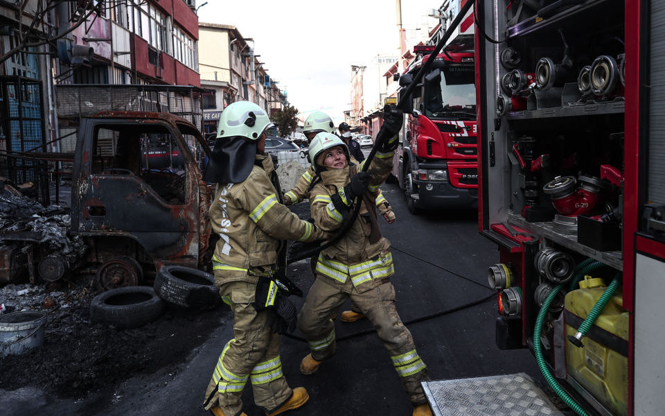 tουρκία-οι-πυροσβέστριες-που-ανάβου-561528241
