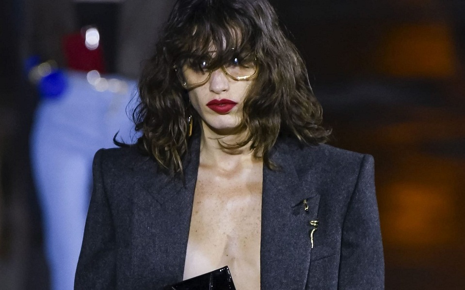 τάσεις-5-styling-tricks-από-τις-πασαρέλες-που-θα-εφα-561532921