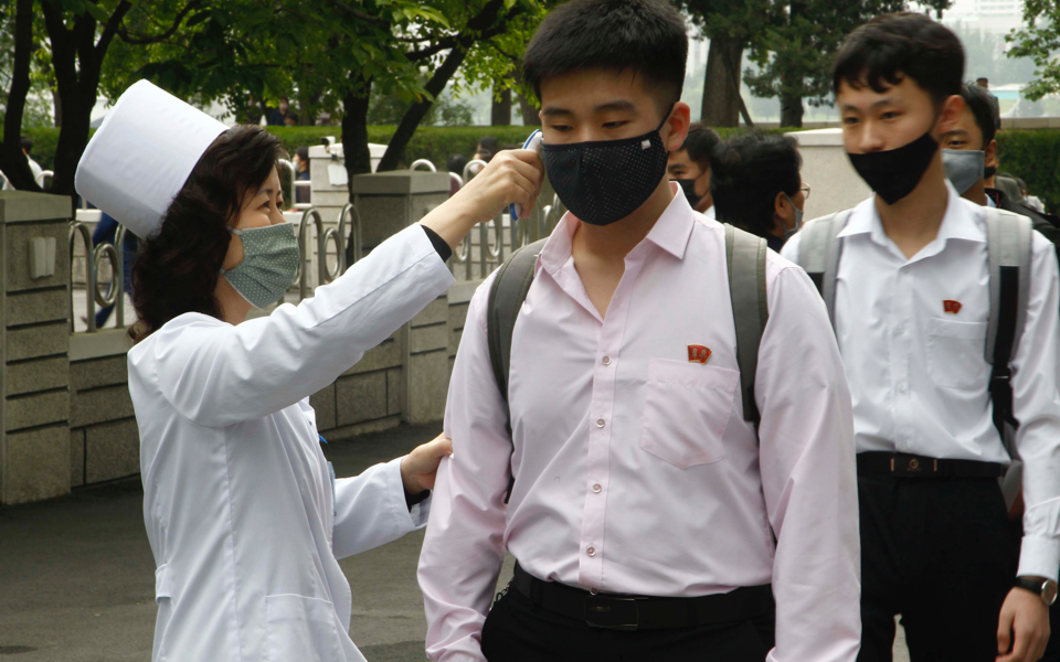 ο-που-στέλνει-βοήθεια-κατά-της-covid-στη-β-κ-561528142