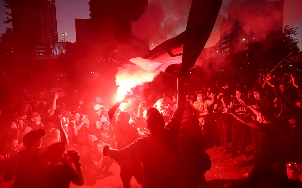 Χιλή: Επεισόδια στην επέτειο της κοινωνικής έκρηξης του 2019 (εικόνες)-1