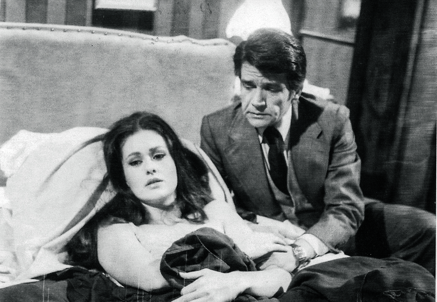 Κάτια Δανδουλάκη: Δεν μου αρέσουν τα μαύρα έργα-3