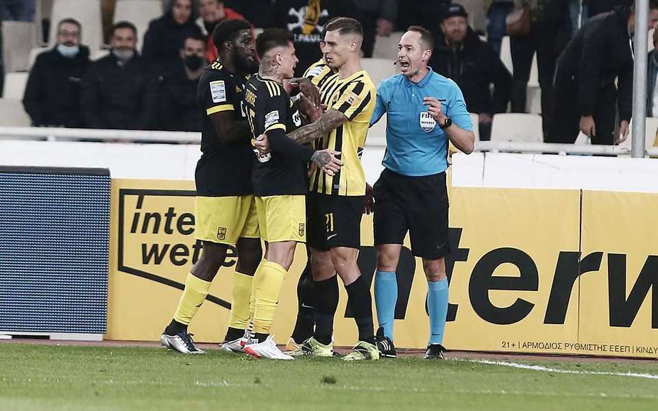 super-league-αεκ-αρης-2-1-561565696