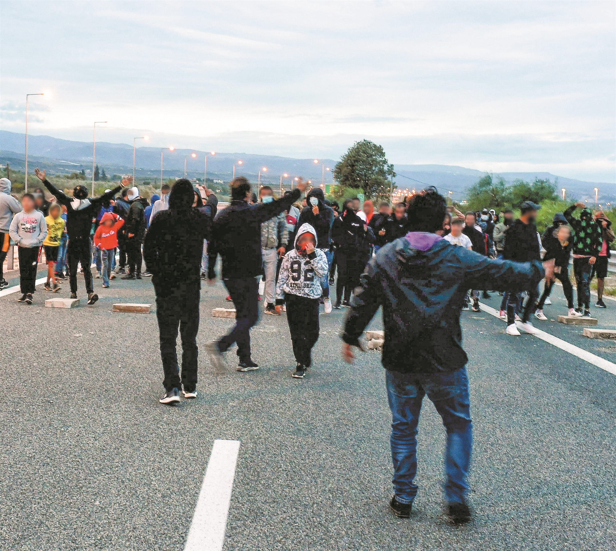 νέες-καταθέσεις-ρίχνουν-φως-στο-πέρα-561563215