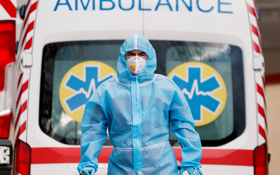 γερμανοί-λοιμωξιολόγοι-ένα-χρόνο-δια-561521182