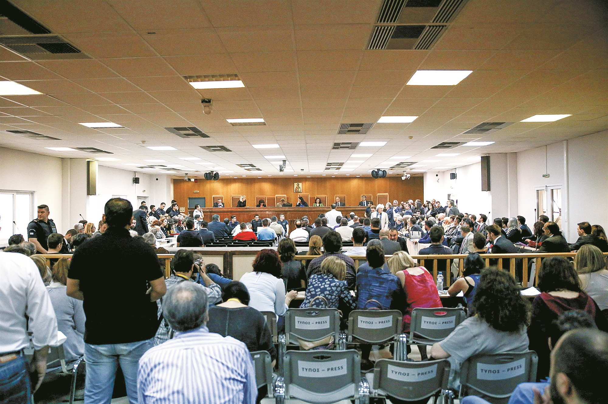 το-μαύρο-κουτί-της-δικαιοσύνης-561553231