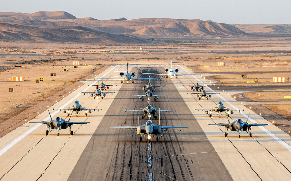 Εντυπωσιακές φωτογραφίες από την άσκηση «Blue Flag 2021» με τη συμμετοχή των ελληνικών ενόπλων δυνάμεων-4