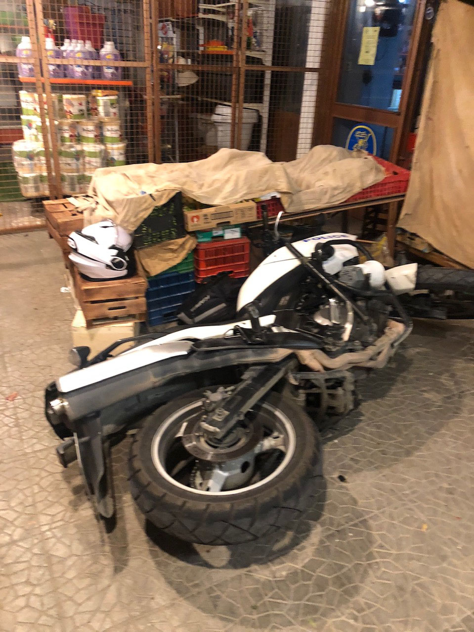 Βίντεο από την καταδίωξη στο Πέραμα: Ένας νεκρός και επτά τραυματίες ο απολογισμός-3