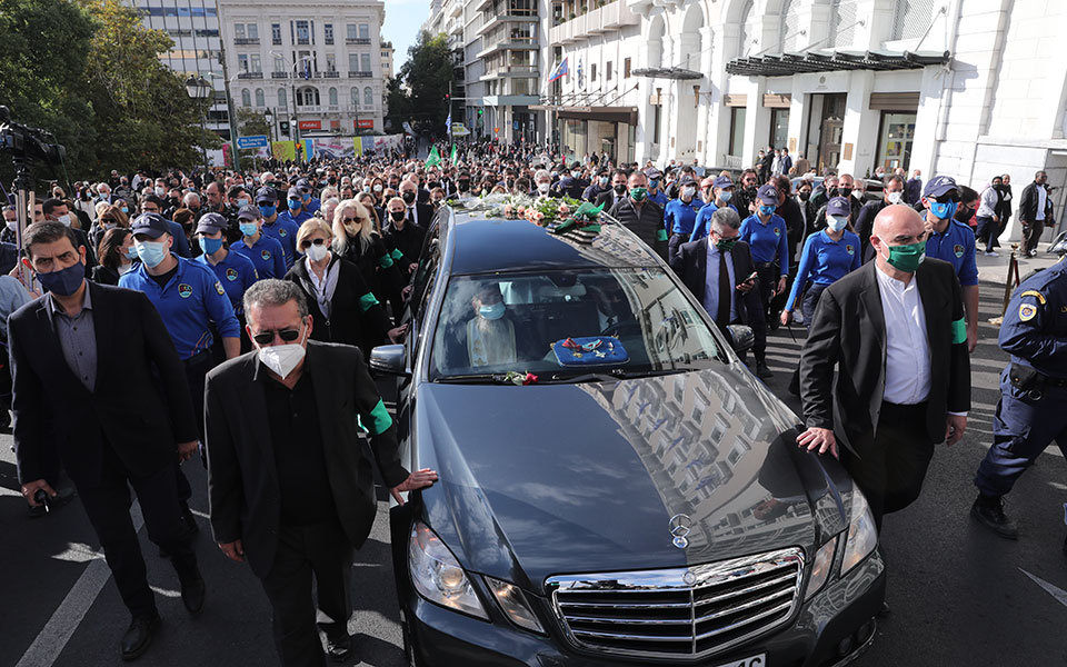 Φώφη Γεννηματά: Πάνδημη συγκίνηση σε ένα ενωτικό «αντίο»-3