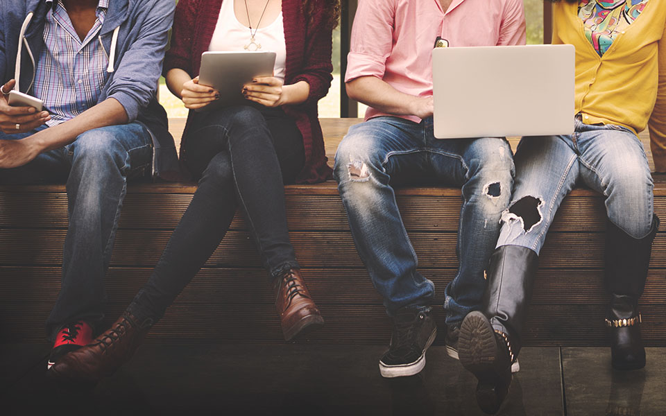 σε-ψηφιακή-μορφή-οι-νέες-ακαδημαϊκές-τ-561539074