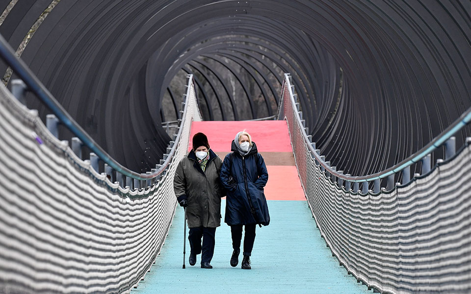 κορωνοϊός-γερμανία-ο-πρωθυπουργός-561563038