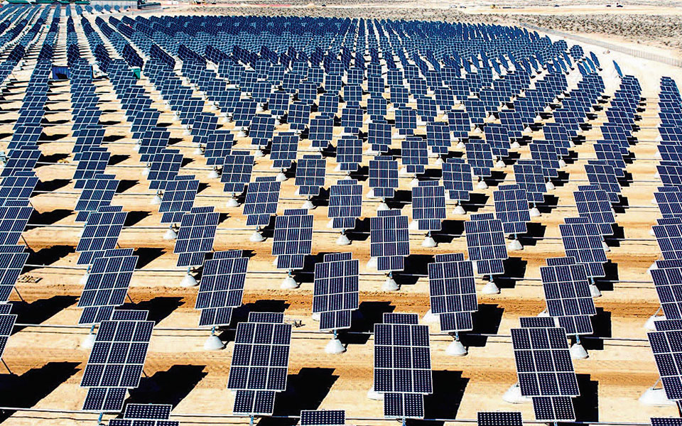 οι-ελλείψεις-πρώτων-υλών-πλήττουν-και-561564577