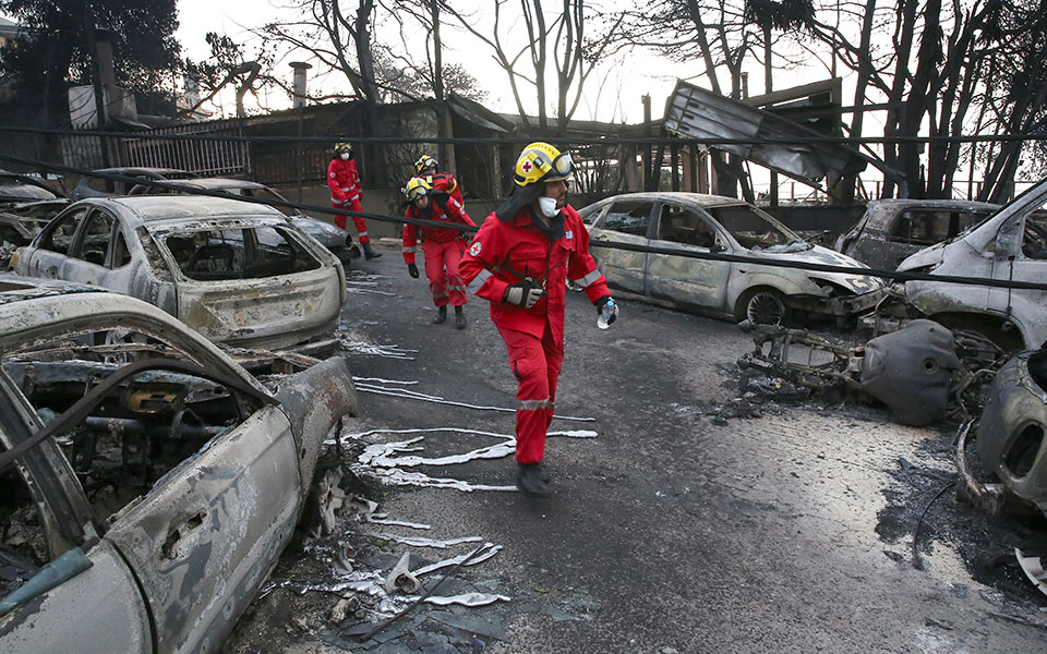 πυρκαγιά-στο-μάτι-η-πρώτη-αντίδραση-τη-561536065