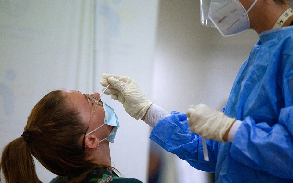 δωρεάν-rapid-tests-εοδυ-πού-και-πότε-διενεργούν-561562129