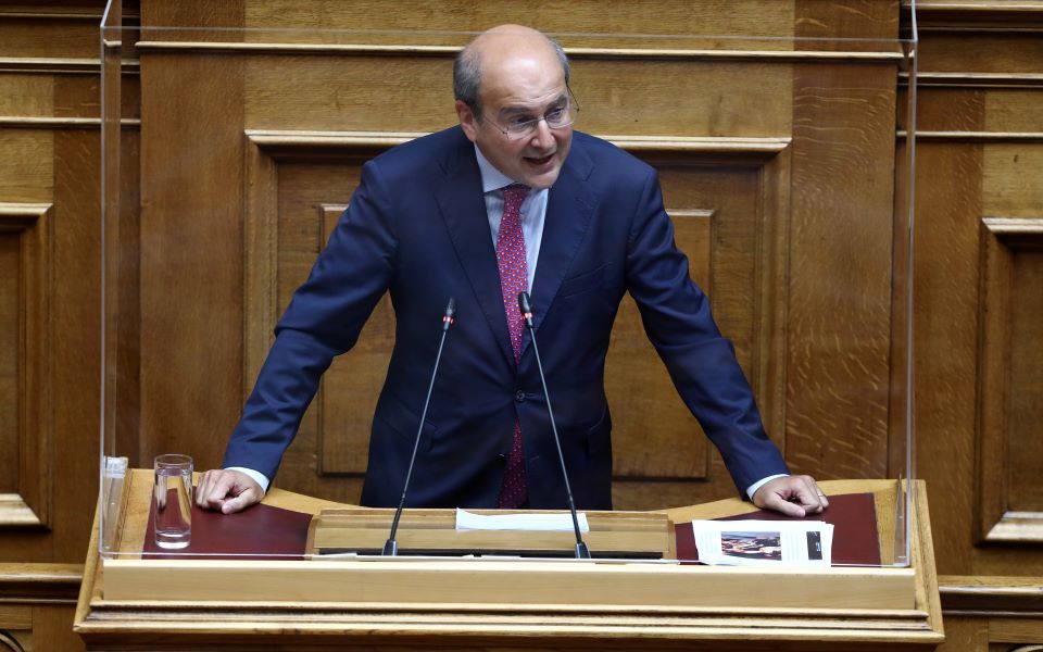 χατζηδάκης-στο-πειθαρχικό-υπάλληλοι-561548509