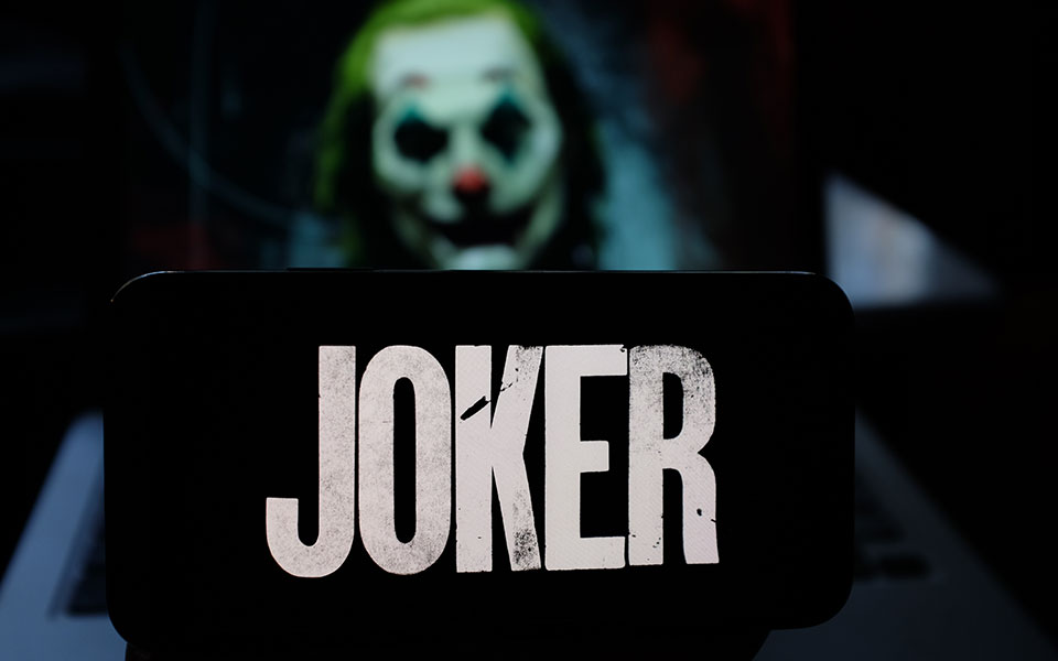 χοακίν-φίνιξ-θετικός-να-ενσαρκώσει-ξα-561535507