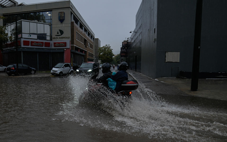 κακοκαιρία-μπάλλος-δύσκολη-νύχτα-γ-561541684