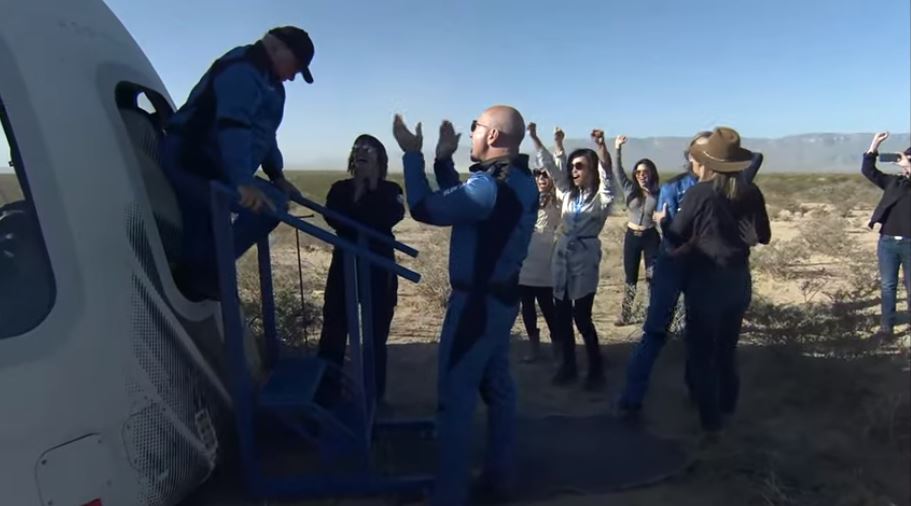 γουίλιαμ-σάτνερ-ο-90χρονος-κάπτεν-κερκ-561537817