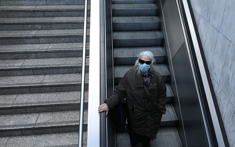 φόβοι-για-ισχυρή-ανάκαμψη-του-ιού-της-γ-561535369