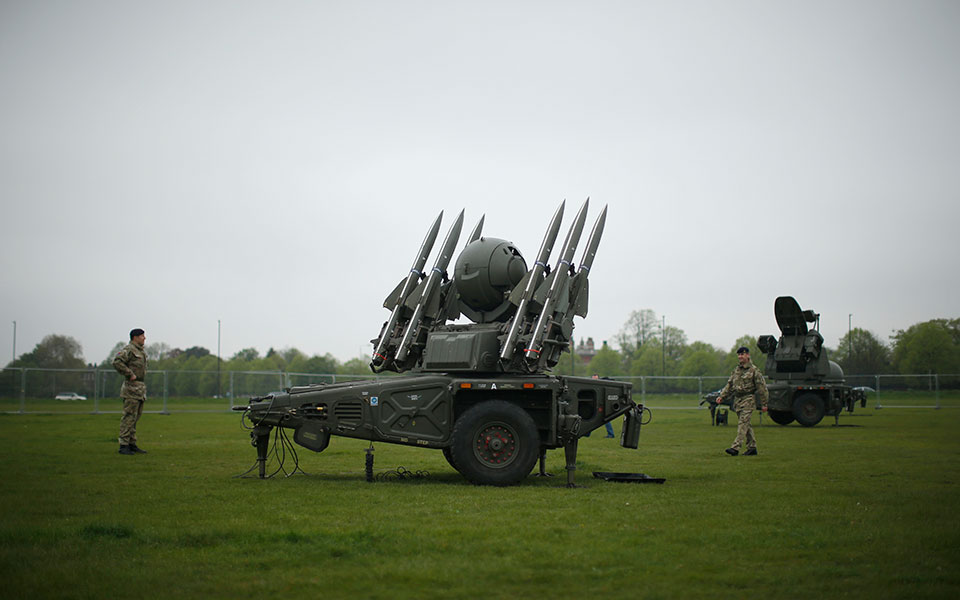 the-times-η-βρετανία-διαπραγματεύεται-την-πώ-561550042