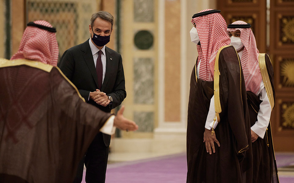 μητσοτάκης-πάνω-από-25-δισ-ευρώ-σε-επενδ-561556648