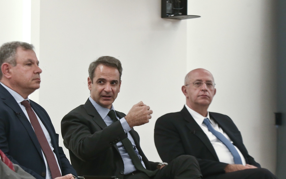 κ-μητσοτάκης-ο-θεόδωρος-παπαλεξόπουλ-561530440