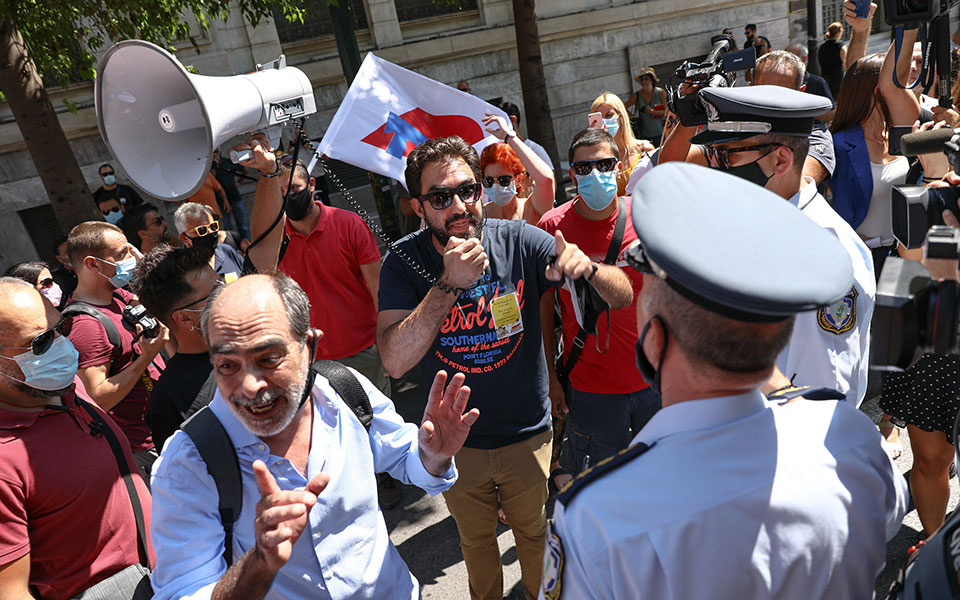 Εφετείο: Παράνομη η απεργία των εκπαιδευτικών – Αντιδράσεις από ΟΛΜΕ και αντιπολίτευση-1