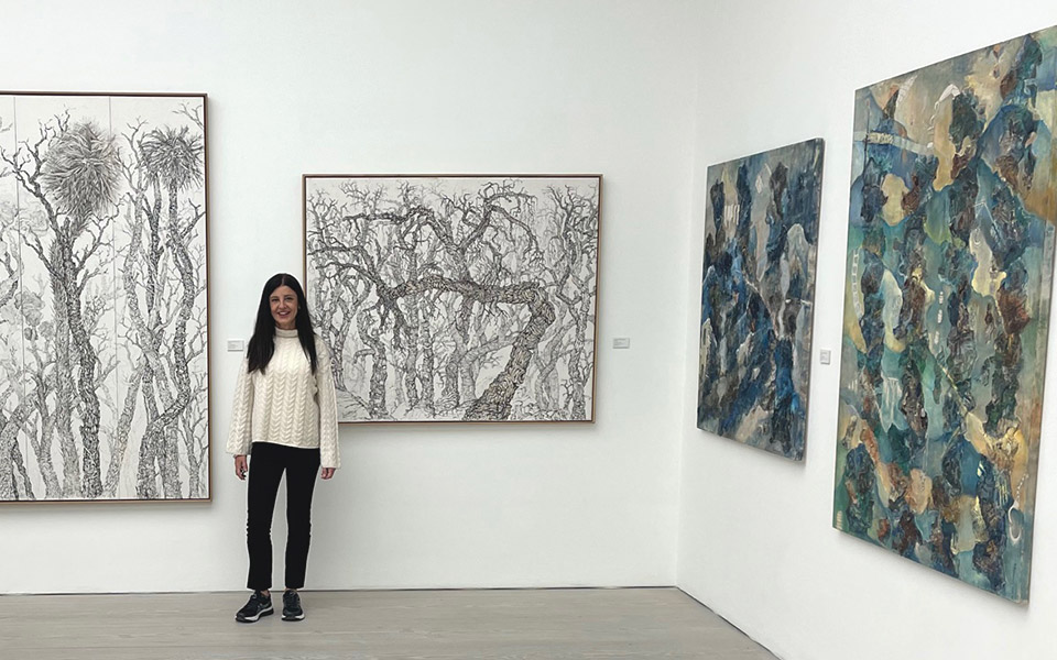 η-ντένη-θεοχαράκη-στην-εμβληματική-saatchi-gallery-561545041