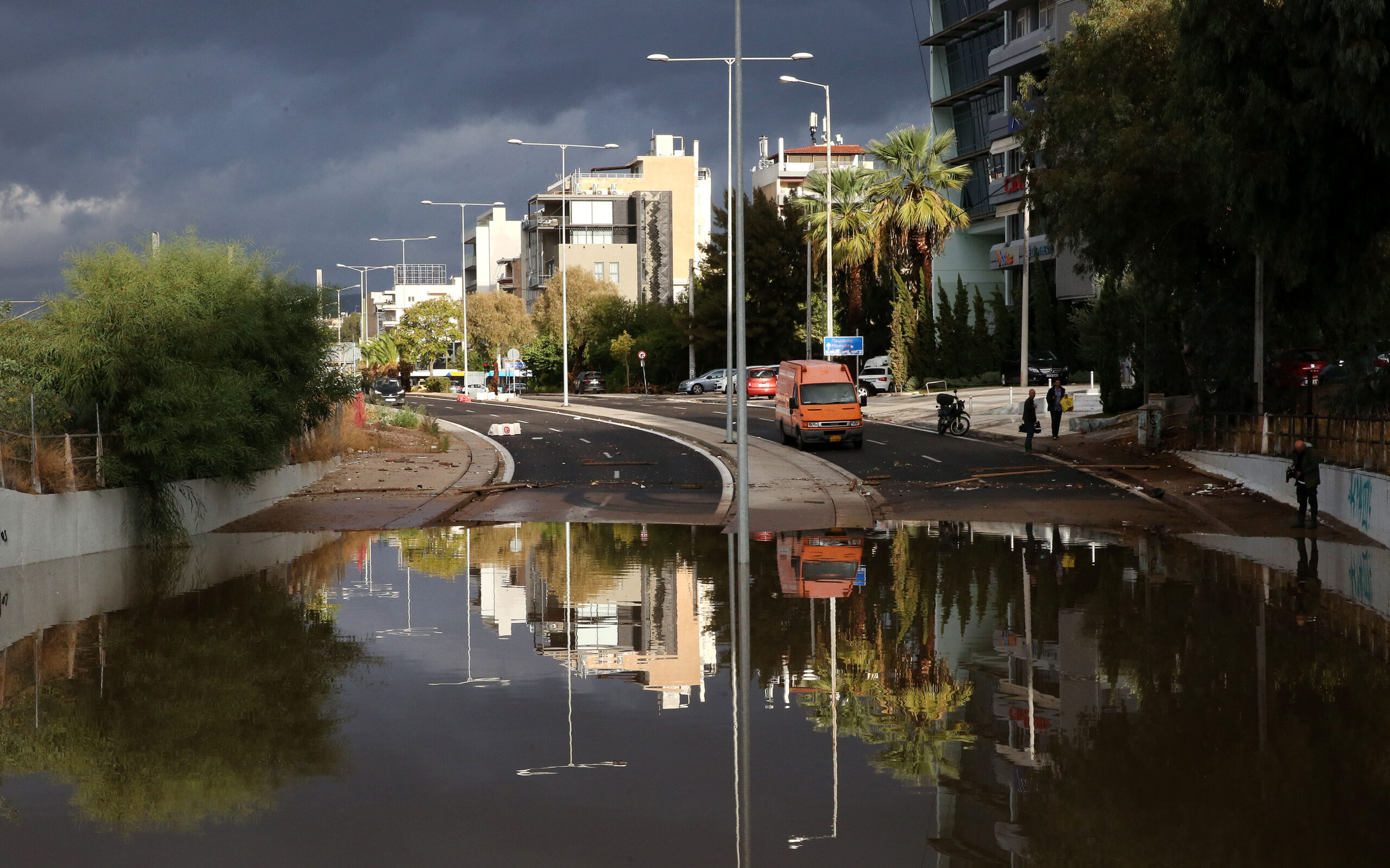 όλο-και-συχνότερες-οι-έντονες-βροχοπτ-561540823