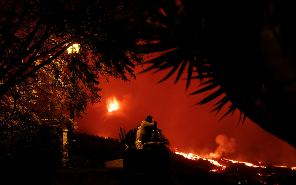 ηφαίστειο-λα-πάλμα-η-ισπανία-υπόσχετα-561555199